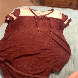 Large SO short sleeve lace up top